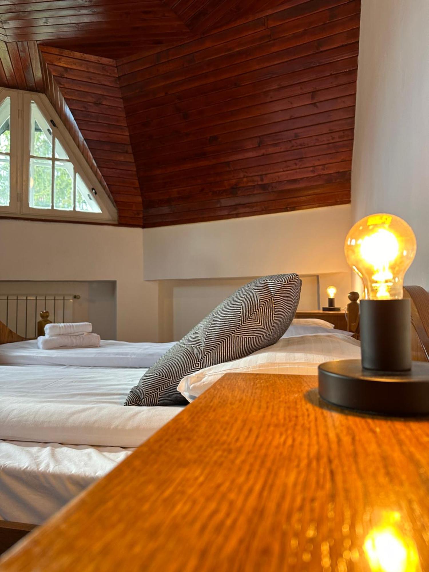 Pine Peak Apartments เปรดัล ภายนอก รูปภาพ
